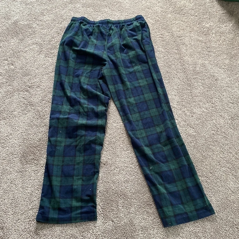 Nautica Green/Navy Plaid Pajama Set SIZE M